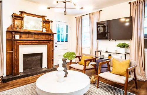 Massive 9BDR Courtyard Estate Near Forsyth Park - Foto 1