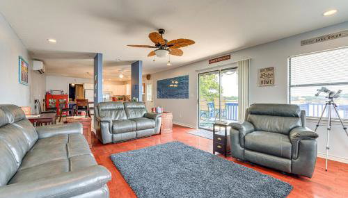 Waterfront Lake Buchanan Cottage with Kayaks! - Foto 4