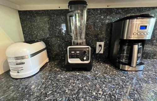 Chic Venice Beach Bungalow Steps from the Canals & Beach - Foto 30