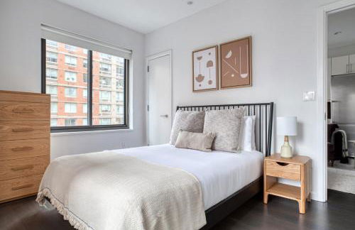 Gorgeous Midtown W 1BR w Gym nr Times Sq NYC-651 - Foto 8