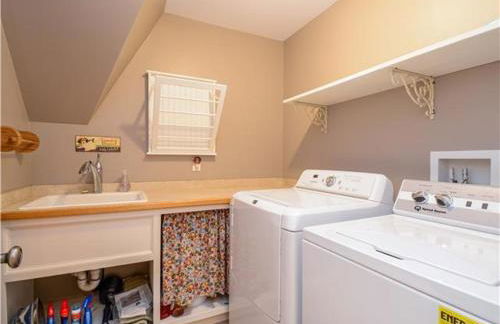 Sea Breeze by Bayley Vacation Rentals - Foto 32