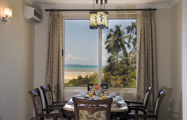 Penthouse Near the Beach with WiFi - Photo 3