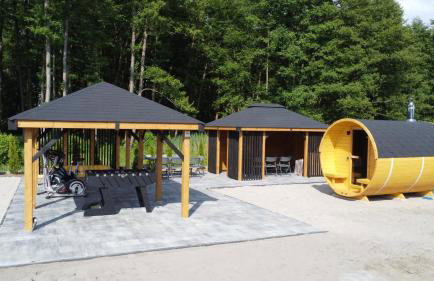 Raj nad jeziorem With Sauna Jacuzzi - Foto 23