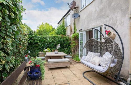 5 Bed Home with Private Parking - 25 Mins To Central London - Foto 16