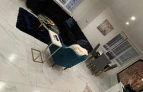 Elegant Escape - Foto 1