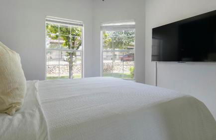 Landing Beautiful 2BD in Bee Cave - Photo 12