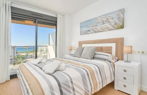 Alma beach - Photo 13