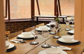 Heathrow Modern House with Parking & Fast WiFi - Foto 47