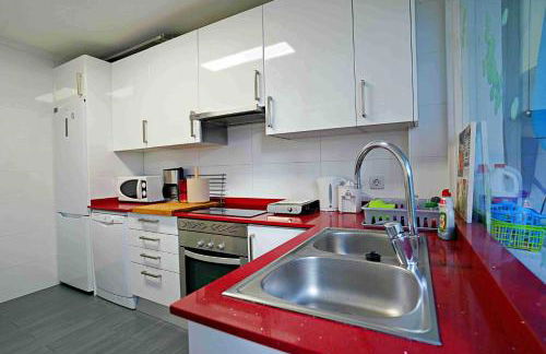 Apart 2 terrazas para 4 personas Bilbao centro - Photo 11