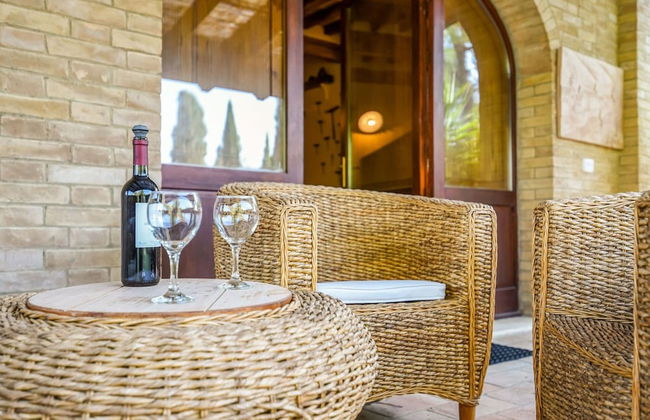 Private Garden and Pool, Near Siena and Crete Senesi - Foto 28