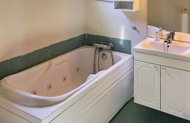 7 Person Holiday Home in Hovag - Foto 10