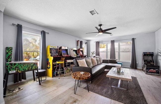 Canal Front Beach Home, Private Pool - Foto 43