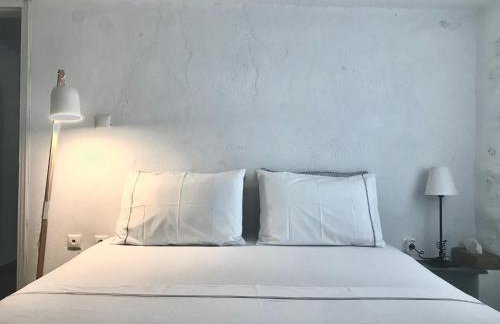 Idyllic Sea Views for 2 - Photo 6