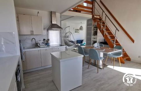 La Sirène - Loft moderne et lumineux avec vue panoramique sur Mer Méditerranée et port de plaisance - Foto 6