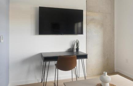 Landing Amazing 1BD Game Room Courtyard - Foto 15