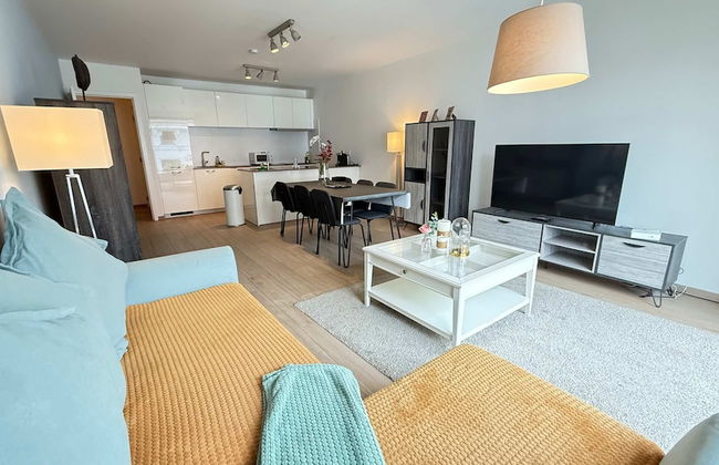 Spacious 3BR 2/5 BA Near Diamond District by Oneluxstay - Foto 38