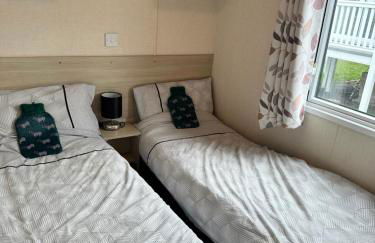 Main South View A8 - Crimdon Dene Holiday Park - Photo 15