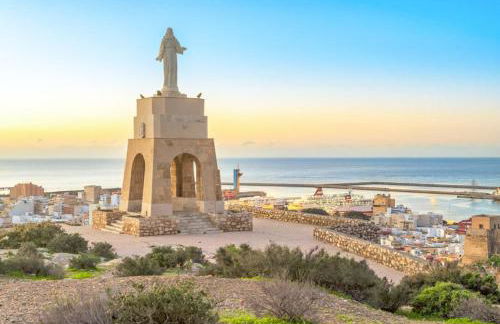 Almería Centro- Piso Reformado, Exterior, WiFi, a 1 minuto de Puerta Purchena - Foto 23