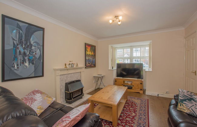 Modern 4 Bedroom Detached House in Cardiff - Foto 17