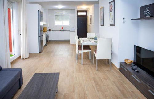 Apartamento "Casa el Sargazo" en Vera Playa con Piscina, Solarium, Wifi y Parking Gratis - Foto 11