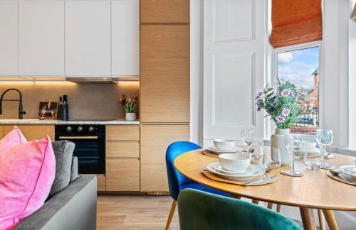 The Chester Nook - Handbridge Home with Parking - Photo 2