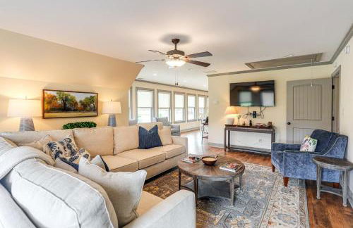 Farm and Lake Views Rural Mississippi Loft Apt - Foto 1