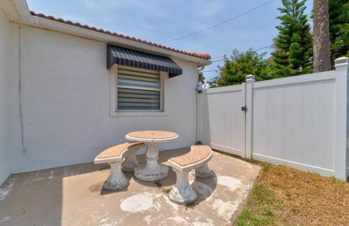 3 bedroom 2 bath home walking distance to beach - Foto 16