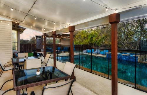 Stunning Family Home with Pool & Hot Tub - Sleeps 17 - Foto 41