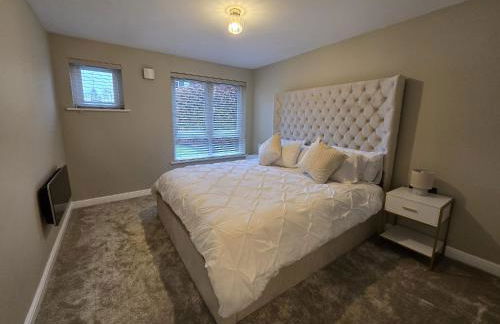 New 2 Bedroom Appartment In Manchester - Stretford - Old Trafford Close to Football-Cricket Ground & City Centre - Foto 10