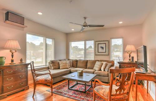 Luxe Townhouse with Garage and Terrace - Foto 13