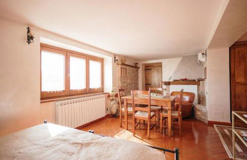 Lago del Turano - La Taverna con cucina open space e free WI-FI - Foto 15