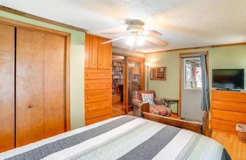 Screened Porch! Lakefront Gem in Boyds Branch Bay - Foto 17