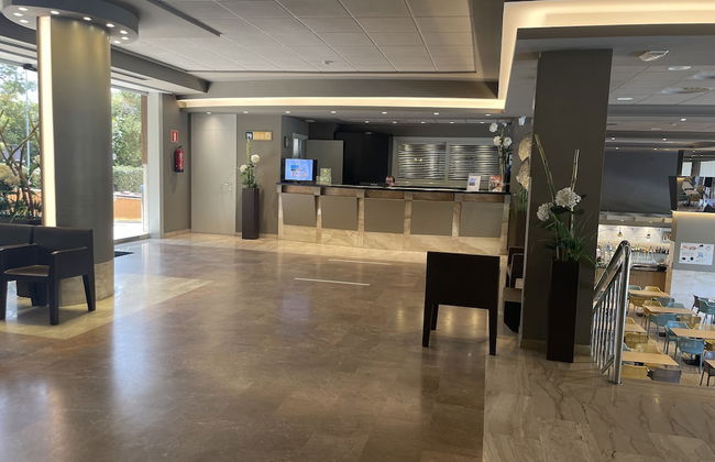 Apart-Hotel SunClub Salou - Foto 2