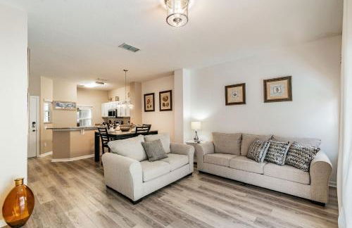 Casa 3Q Bella Vida c Piscina Próx Disney e Walmart - Foto 6