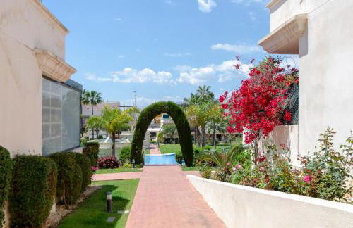 StayatSas Marbella, close to the beach, large 80 m2 terrace, large swimming pools, parking included, 10 minutes from the centre - Foto 56