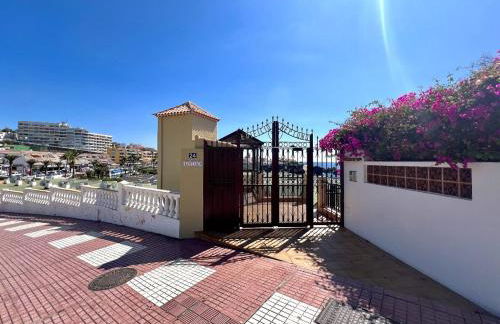 Max Neptuno 1st Line Beach Ocean View Apartment - Foto 23