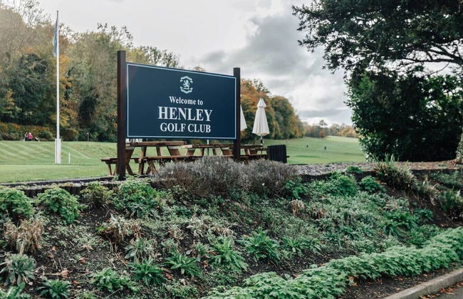 Woodvale Retreat - Sleeps 20 - Foto 20