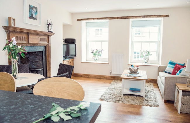 Padstow Breaks - Duke House - Photo 23