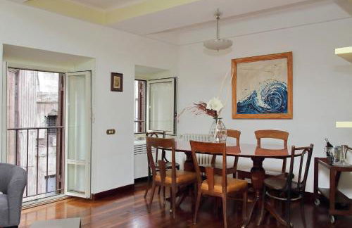 The Pantheon view in the heart of Rome - Photo 17