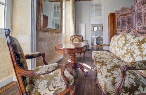 Le Prieuré "Péridoors" - Élégance, Histoire & Jacuzzi - Foto 48