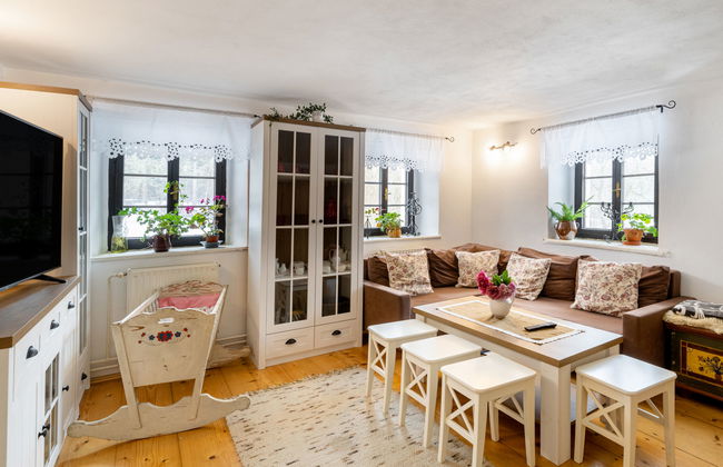 5 bedroom House in Benešov nad Černou with private pool and garden - Photo 5