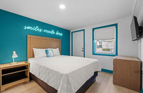 Sunshine House #2-Selfie-Friendly - Steps to Beach - Foto 21