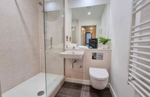 Luxury City Centre Townhouse with Parking - Foto 15