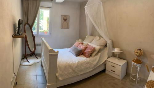 La Cigale- Rez de villa avec piscine - Foto 4