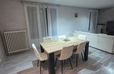 Chambre neuve dans un appartement partagé à 10 minutes du circuit - Foto 3