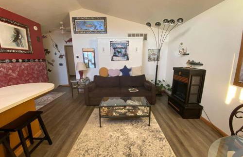 Alaska's Point of View Full Suite - Foto 21