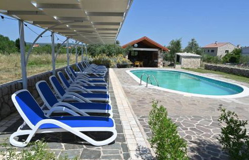 Eight-Bedroom Holiday Home In Pasman - Foto 9