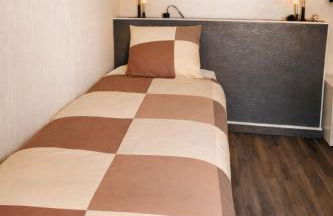 Chambre tout confort Saphir 1 à 3 P dans belle maison - Foto 1