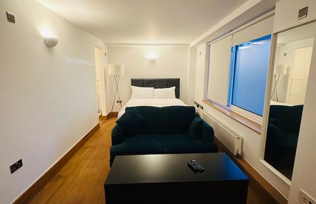 Westwood House - Photo 20