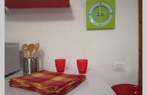 Big relax apartment with swimming pool and a peaceful garden in a private villa - Foto 10